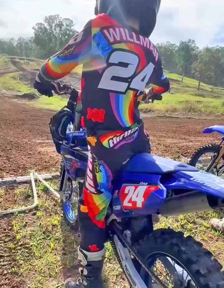 Candy Motocross Gear (2-3 Weeks)