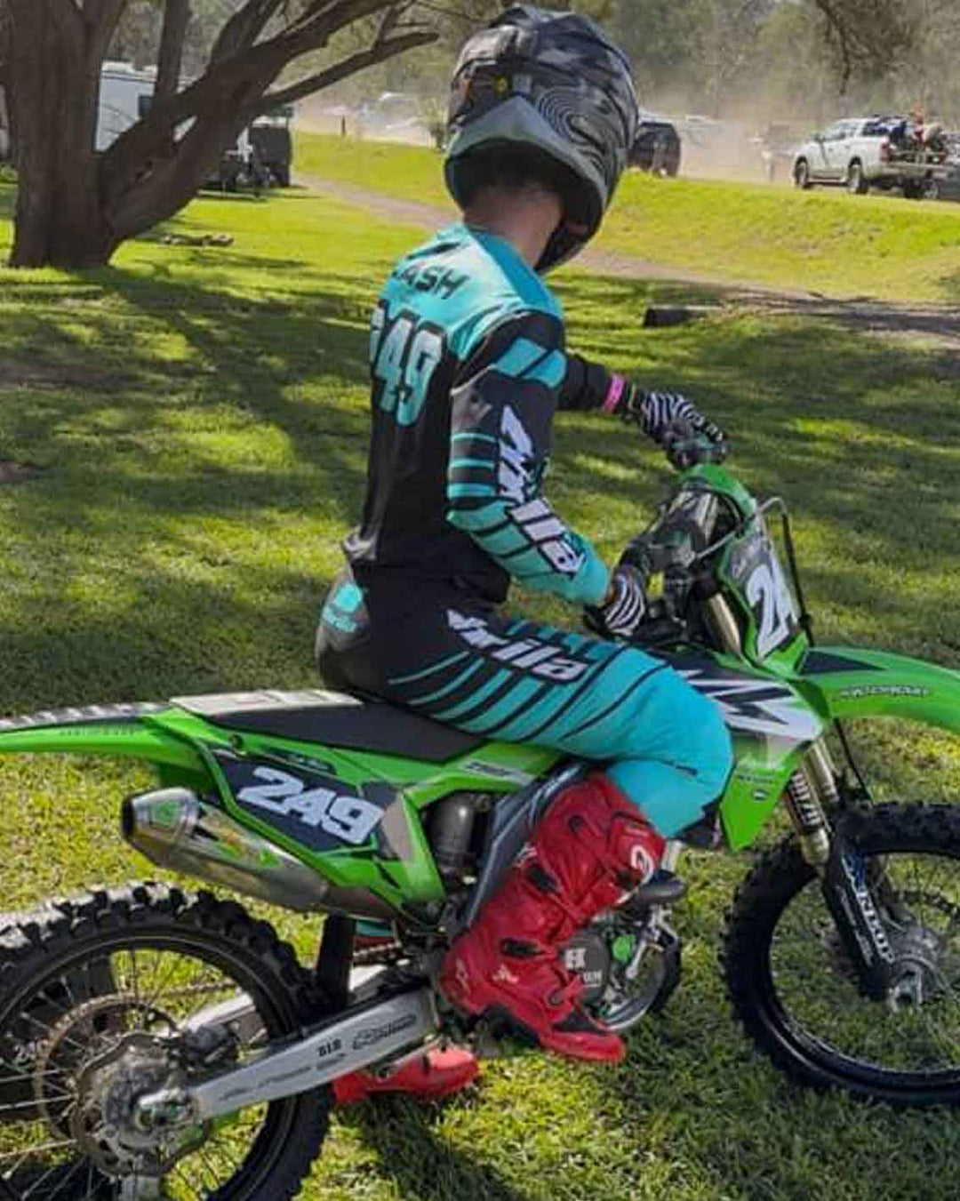 Cool Mint Motocross Gear (2-3 weeks)