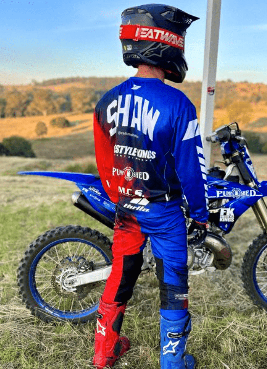 Vanquish Motocross Gear (2-3 Weeks)