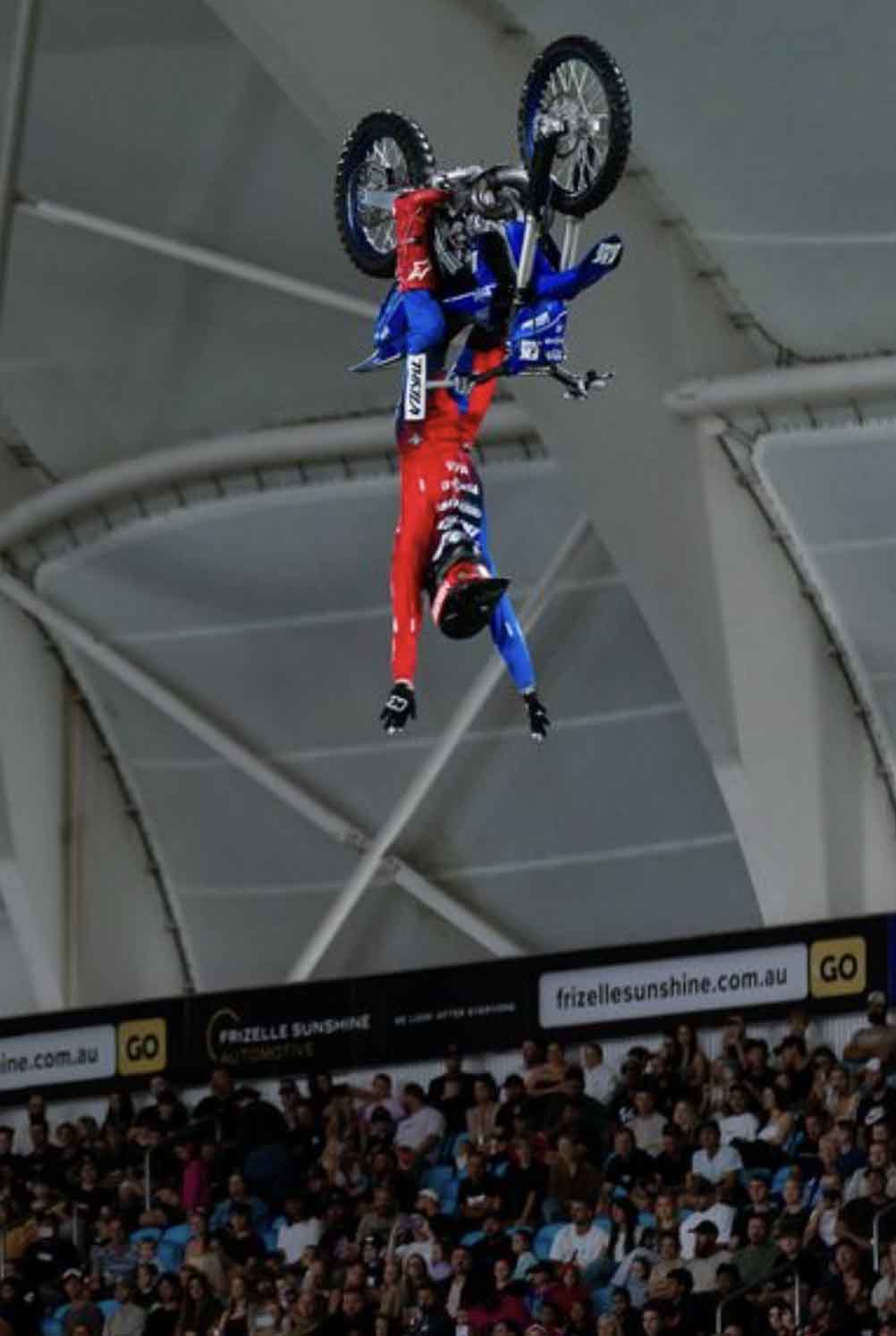 Vanquish Motocross Gear (2-3 Weeks)